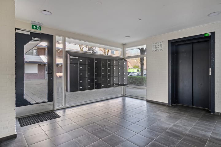 Foto 18 van Terneuzenstraat 145