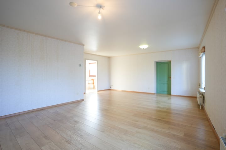 Photo 4 of Hilleshagerweg 19-A