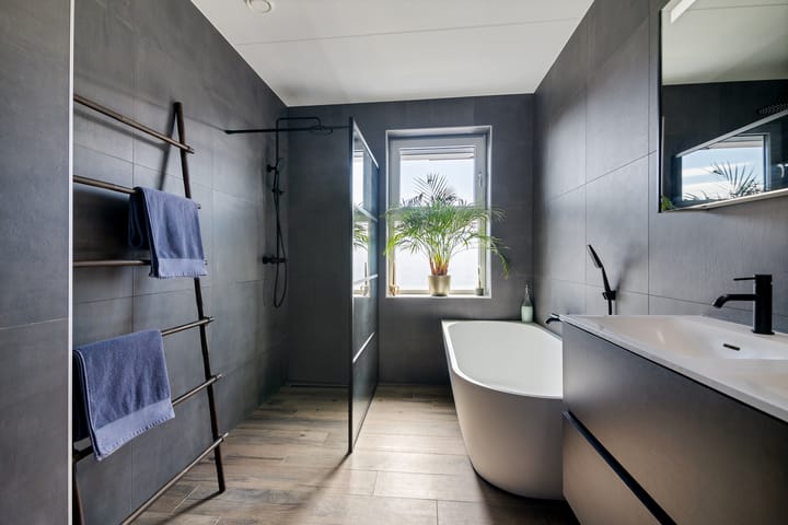 Foto 25 van Camminghastrjitte 8