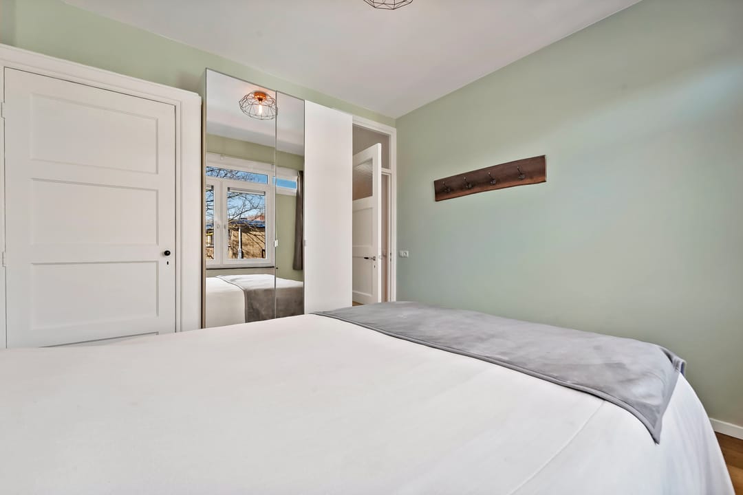 Foto 8 van Van Heutszstraat 81