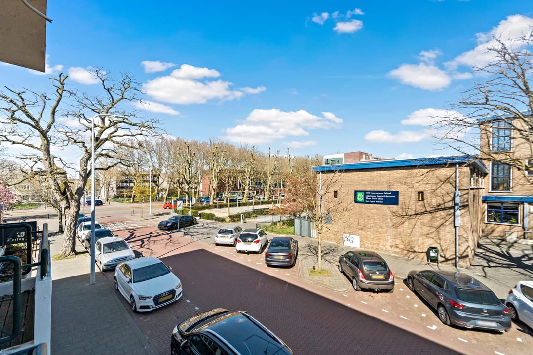 Foto 13 van Van Heutszstraat 81