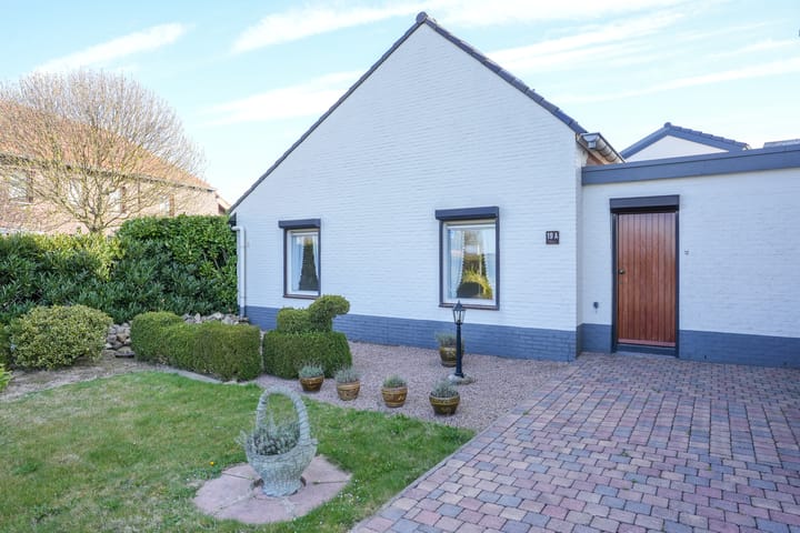 Photo 21 of Hilleshagerweg 19-A