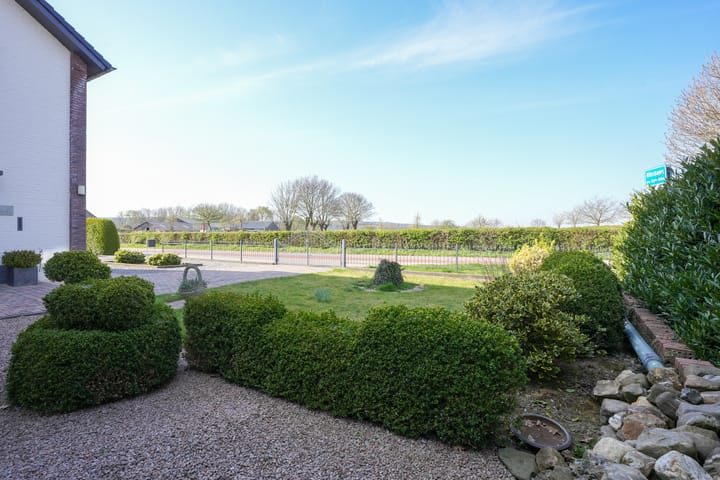 Photo 22 of Hilleshagerweg 19-A