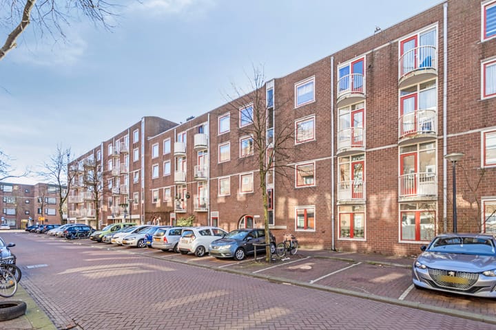 Bekijk foto van Palembangstraat 34