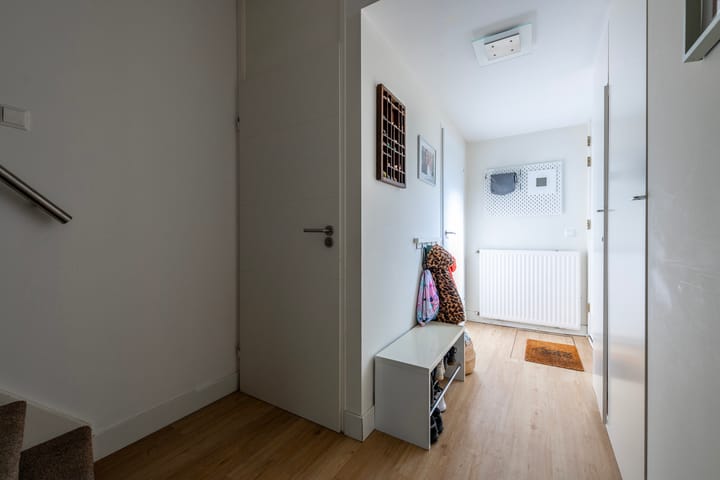 Foto 2 van Waterhoenlaan 25