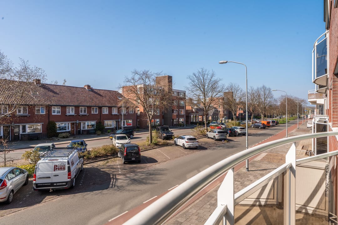 Photo 2 of Nassaustraat 37-A3