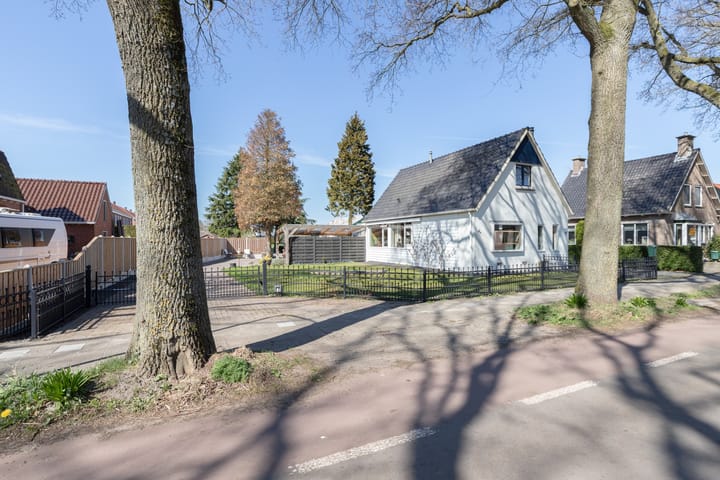 Foto 6 van Hoofdweg 49-I