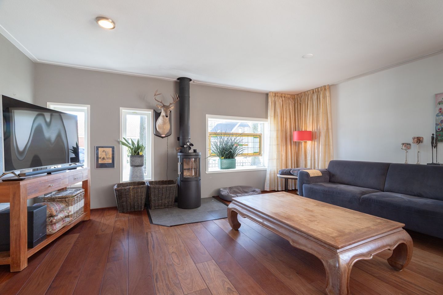 Foto 20 van Hoofdweg 49-I