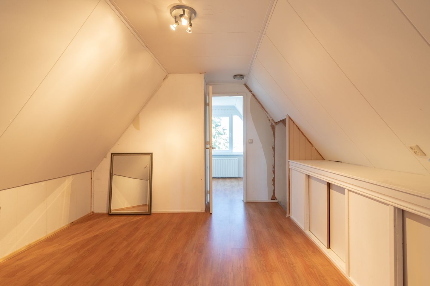 Foto 35 van Hoofdweg 49-I