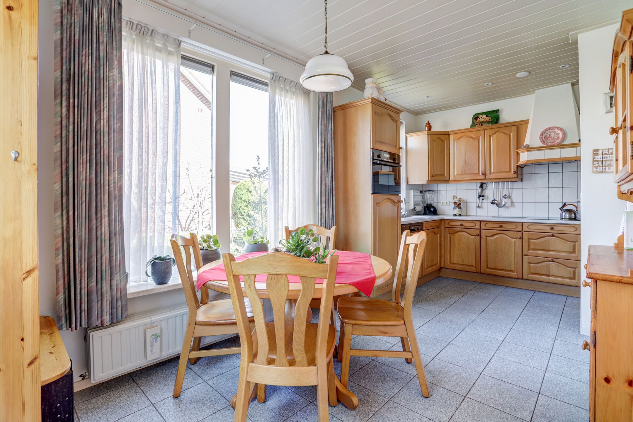 Foto 21 van Ledeackersestraat 2