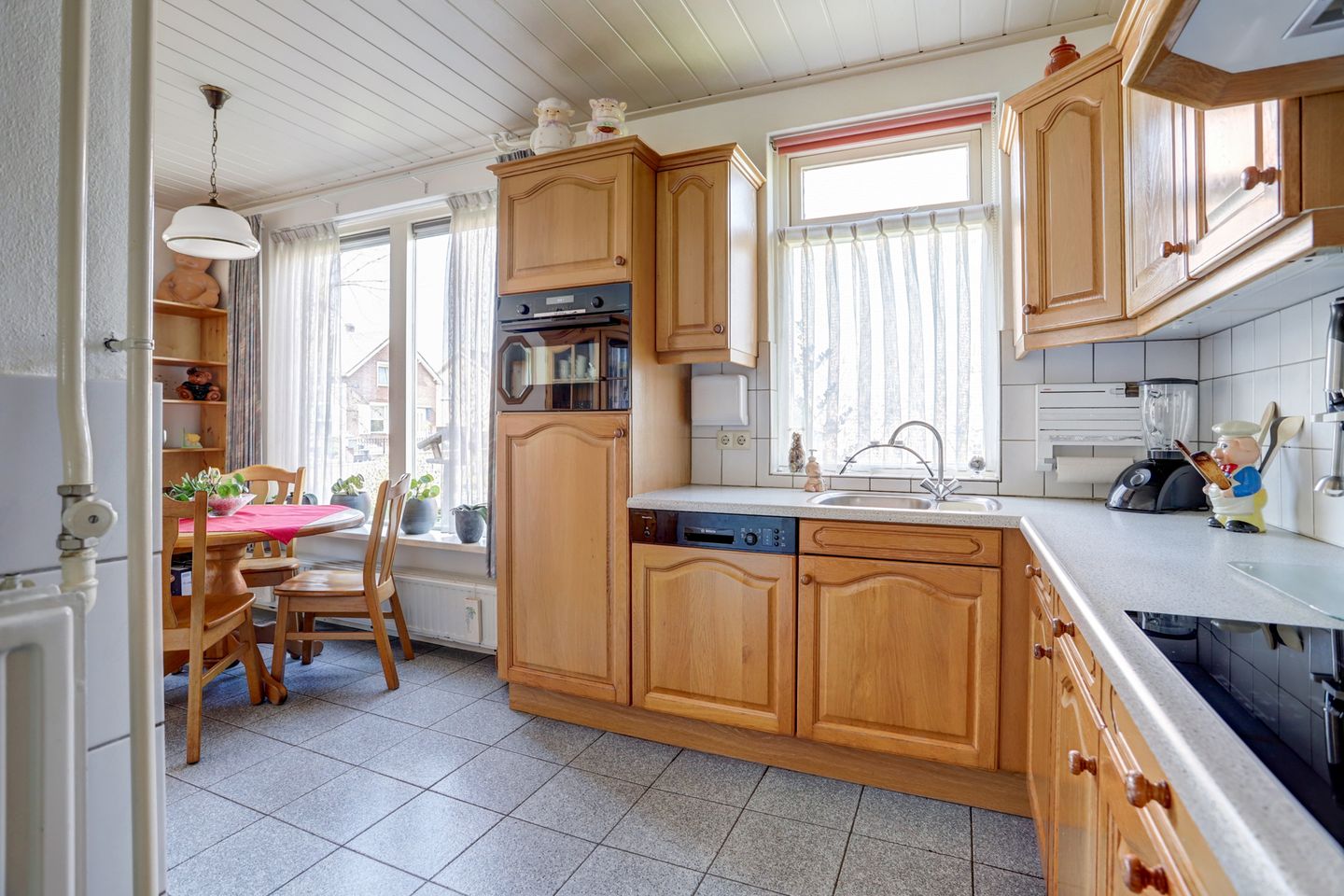 Foto 25 van Ledeackersestraat 2