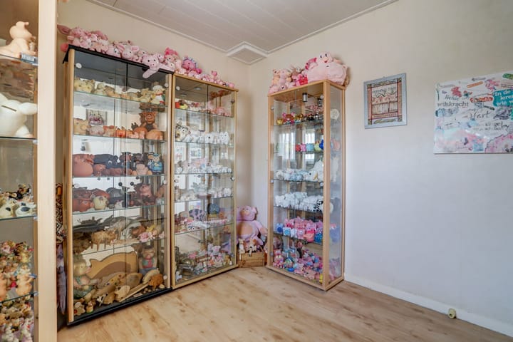 Foto 33 van Ledeackersestraat 2