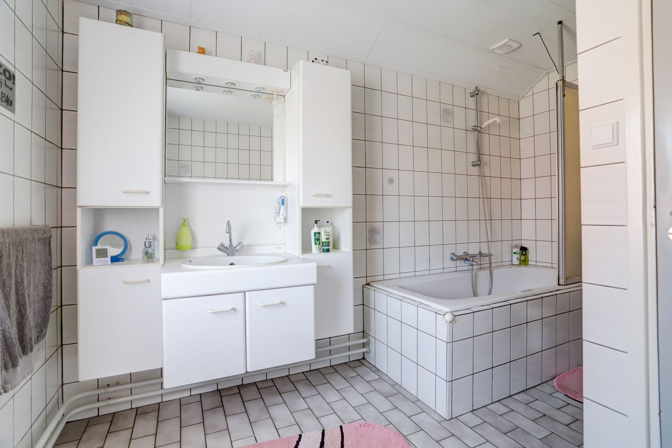 Foto 36 van Ledeackersestraat 2