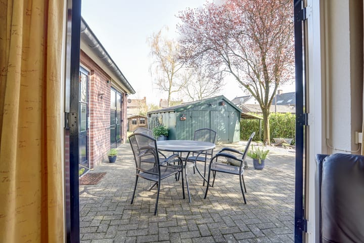 Foto 39 van Ledeackersestraat 2