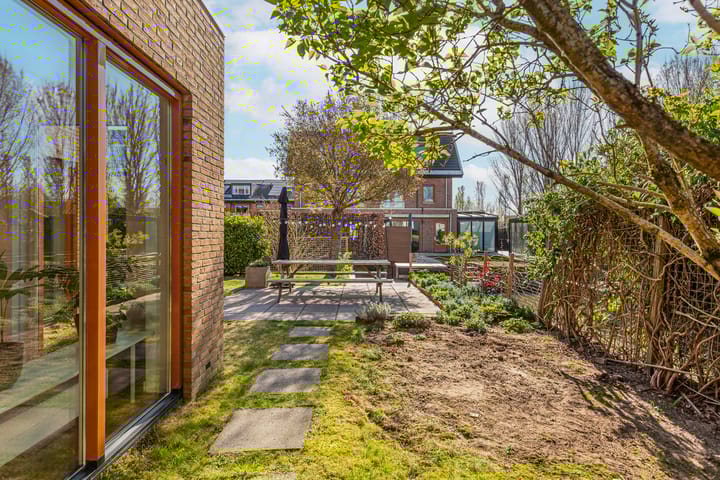 Foto 46 van Dwergbieslaan 130