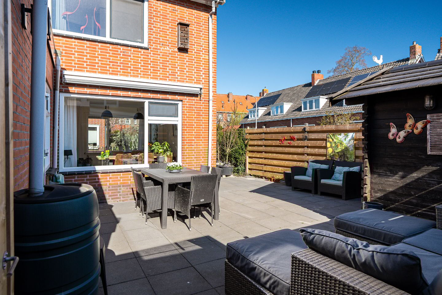 Foto 25 van Warmoezenierstraat 36