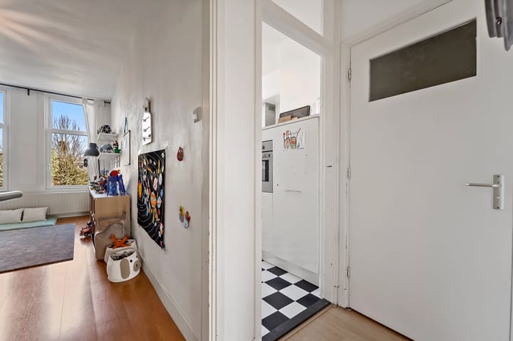 Foto 15 van 2e Louise de Colignystraat 46