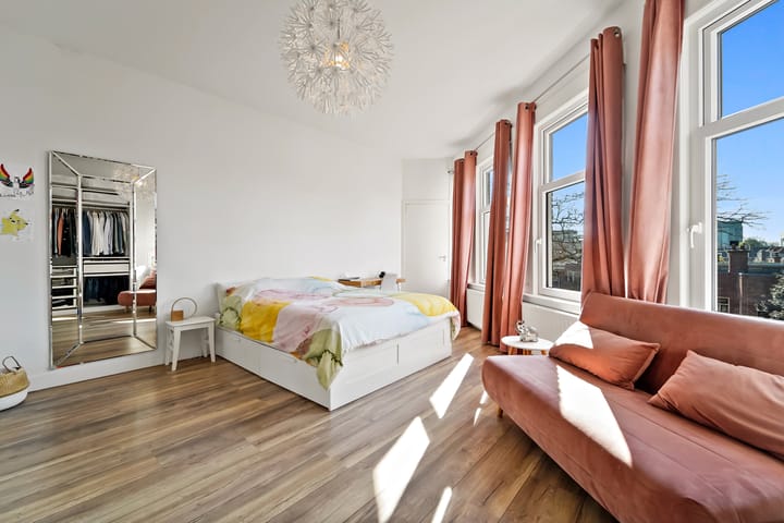 Foto 35 van 2e Louise de Colignystraat 46