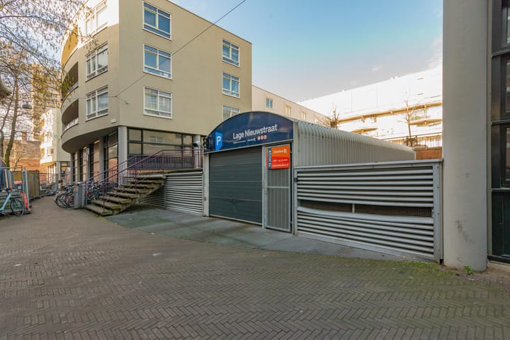 Photo 5 of Lage Nieuwstraat 323