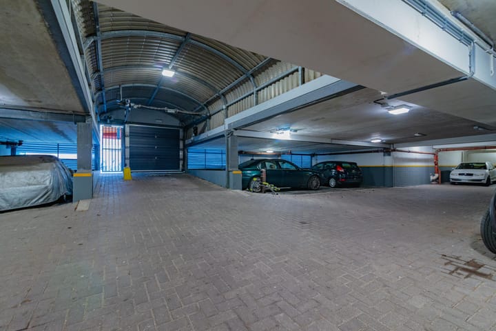 Photo 6 of Lage Nieuwstraat 323