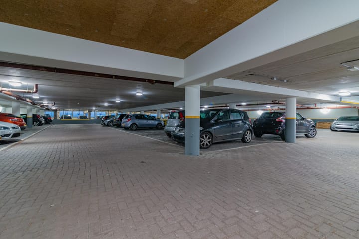 Photo 8 of Lage Nieuwstraat 323