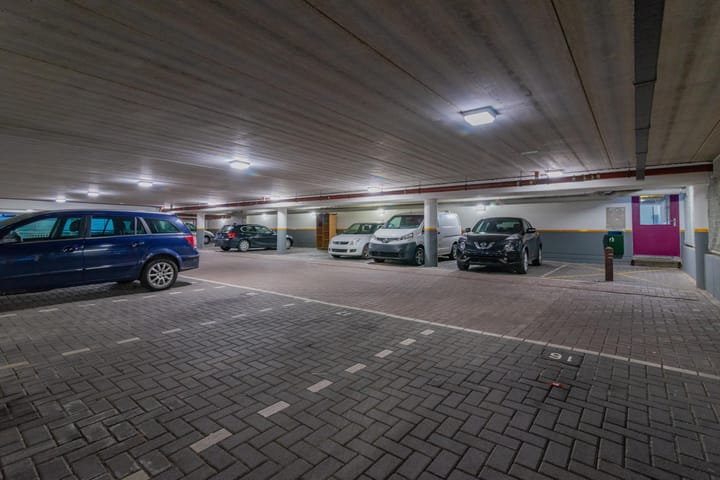 Photo 18 of Lage Nieuwstraat 323