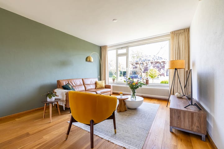 Foto 16 van Van Veldekelaan 14