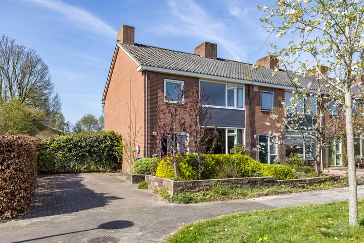 Foto 8 van Van Veldekelaan 14