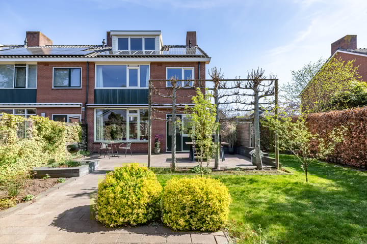 Foto 34 van Van Veldekelaan 14