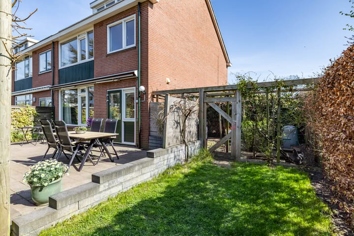 Foto 36 van Van Veldekelaan 14