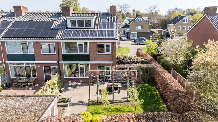 Foto 64 van Van Veldekelaan 14