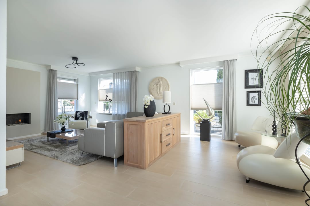 Photo 2 of Wederik 1