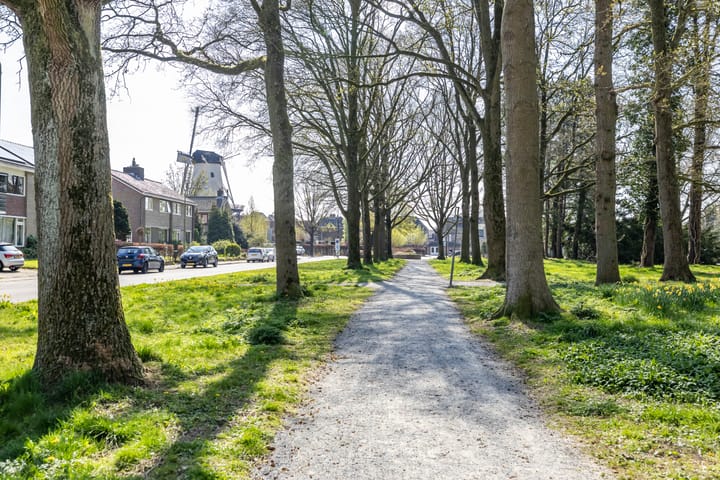 Foto 68 van Van Veldekelaan 14