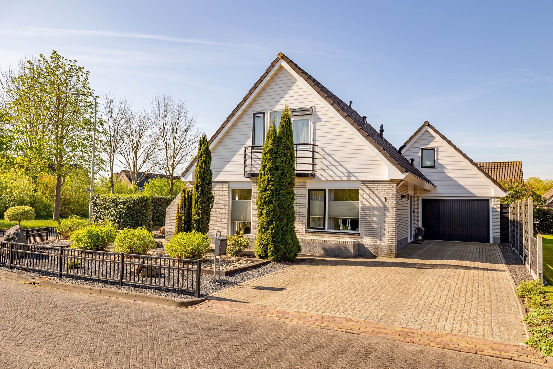 Photo 9 of Wederik 1