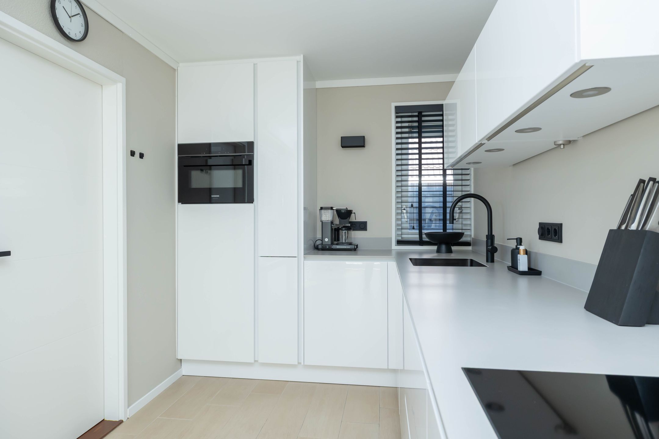 Photo 27 of Wederik 1