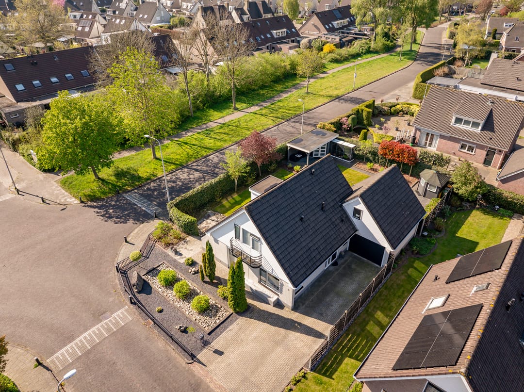 Photo 76 of Wederik 1