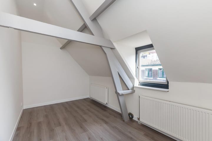 Foto 17 van Oosterstraat 40