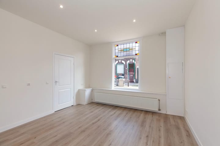 Foto 12 van Oosterstraat 40