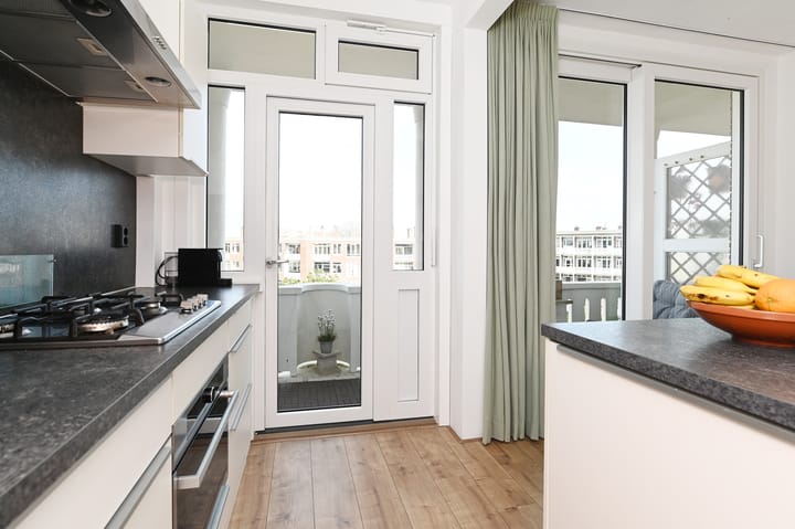 Foto 22 van Veenendaalkade 85