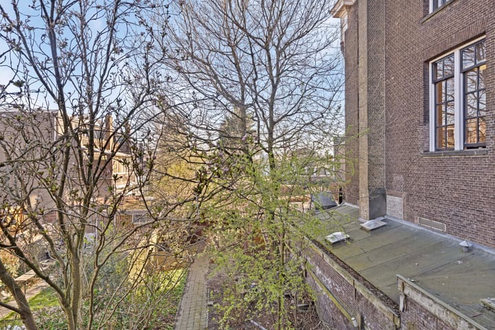 Foto 19 van Tuinlaan 84