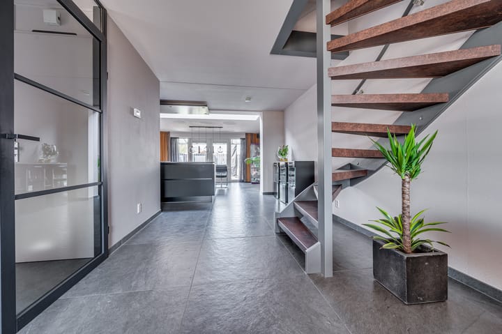 Foto 10 van Reuveltweg 70