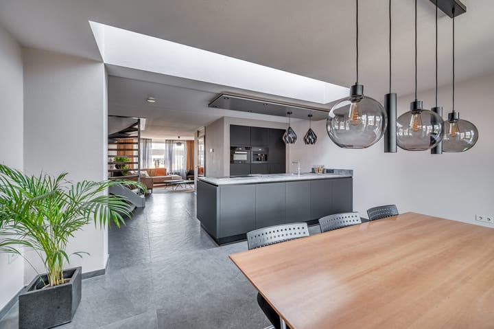 Foto 16 van Reuveltweg 70