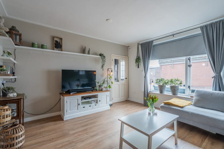 Foto 9 van Hoflandstraat 7