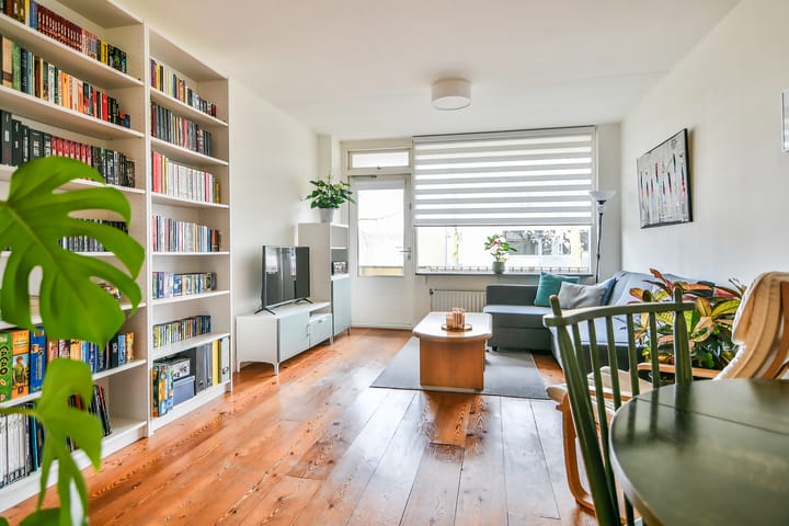 Photo 11 of Meidoornweg 94