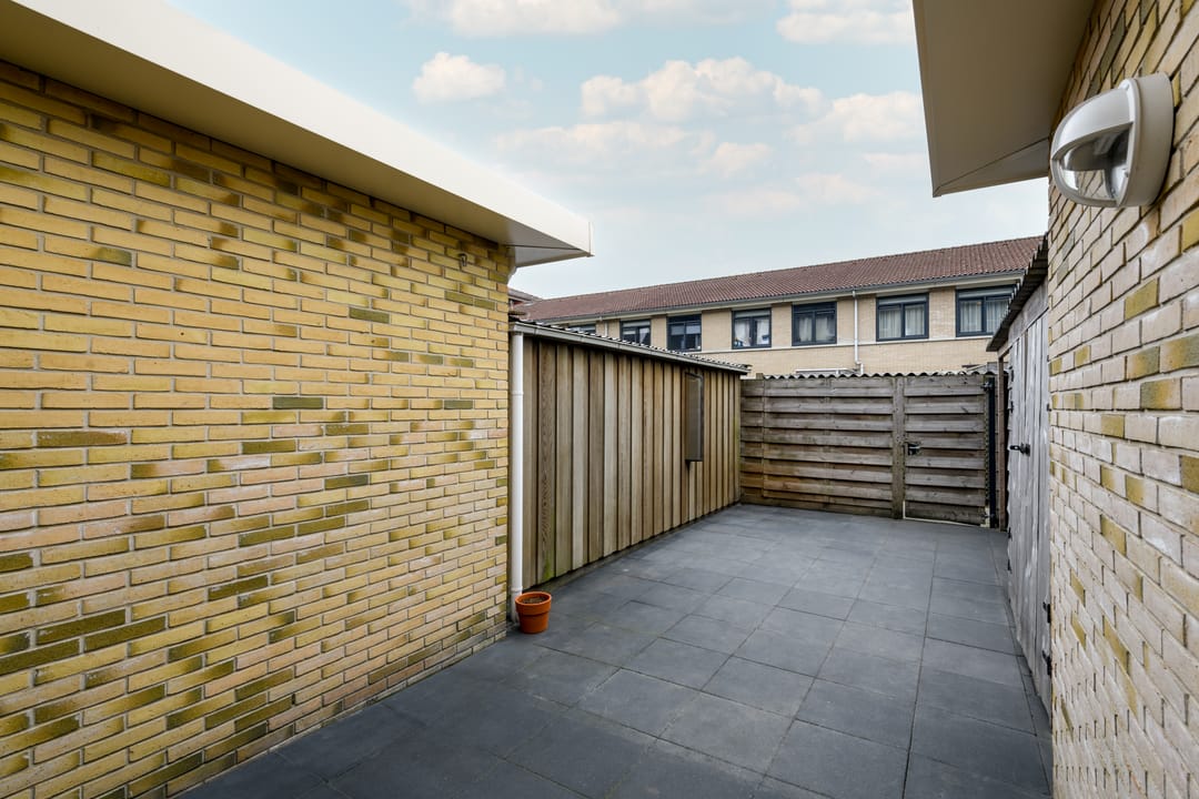 Foto 38 van Meerkoetstraat 13