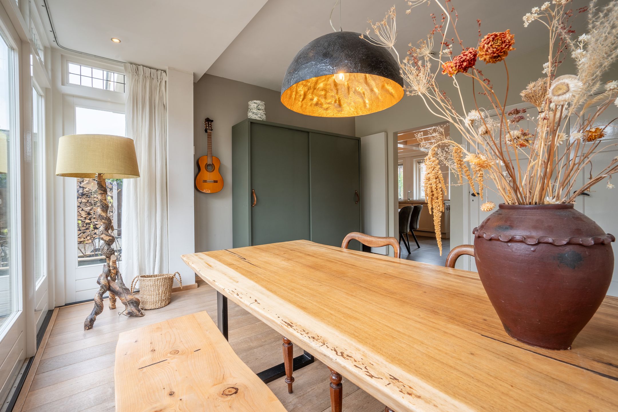 Foto 18 van Julianalaan 1