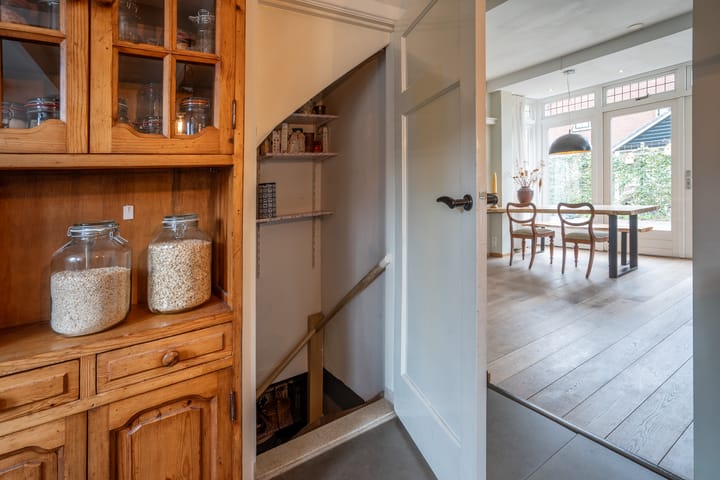 Photo 19 of Julianalaan 1