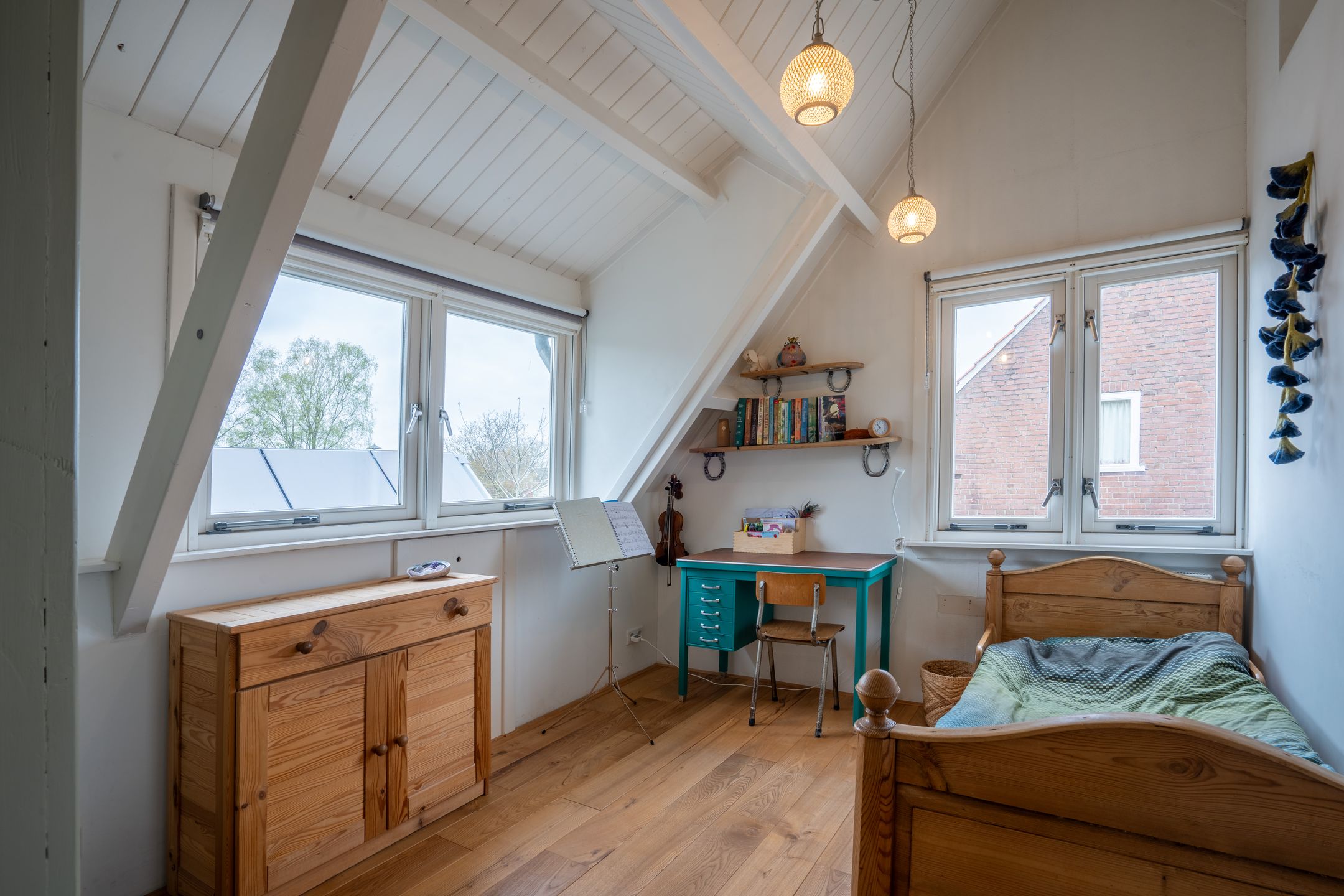 Foto 36 van Julianalaan 1