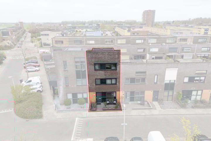 Foto 4 van Mambostraat 130