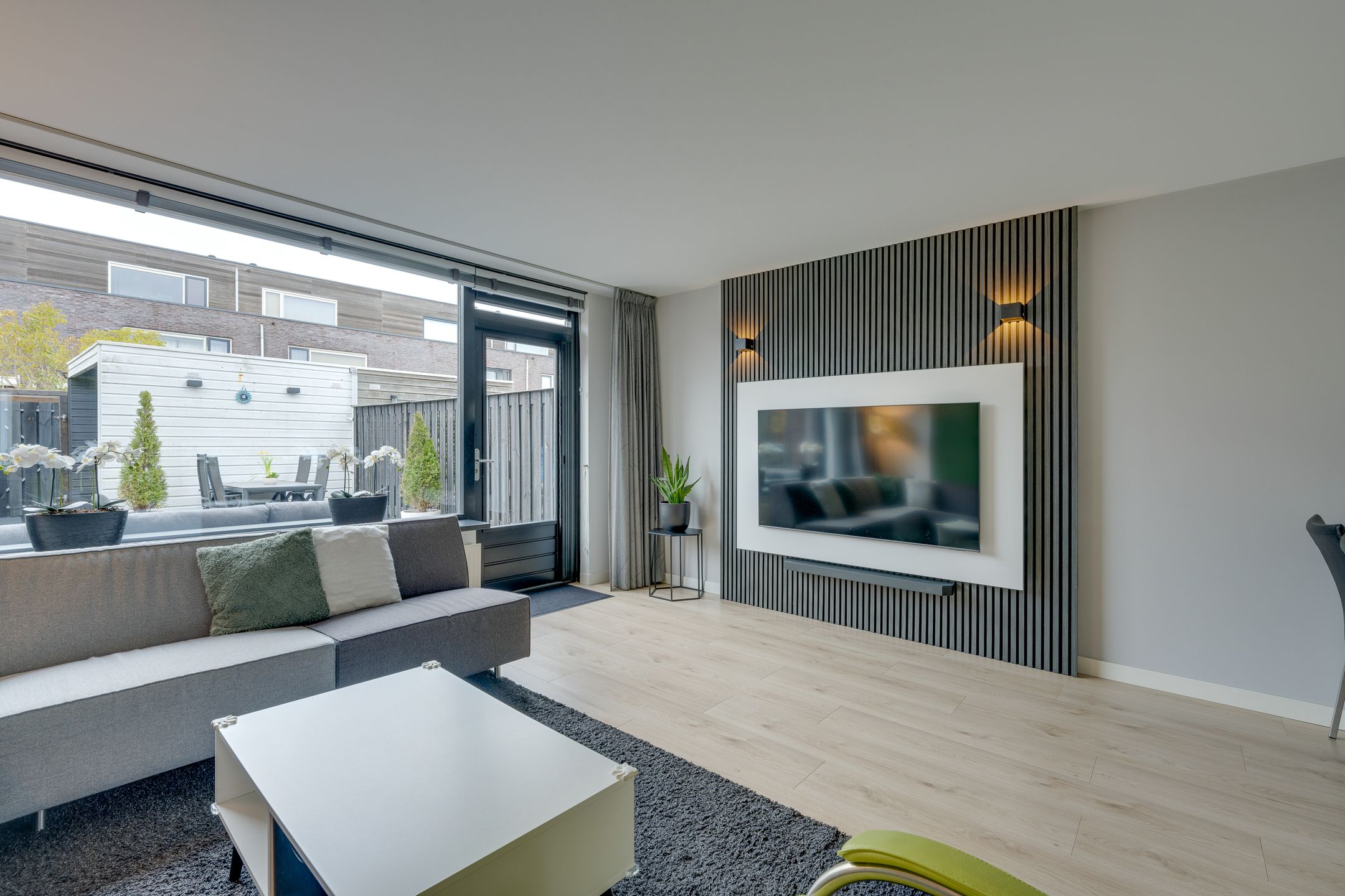 Photo 12 of Mambostraat 130